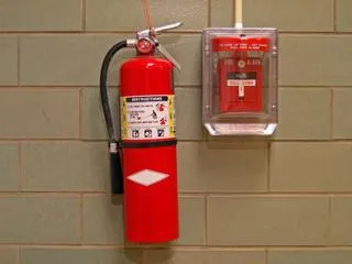 Projeto de sistema de detecção e alarme de incêndio